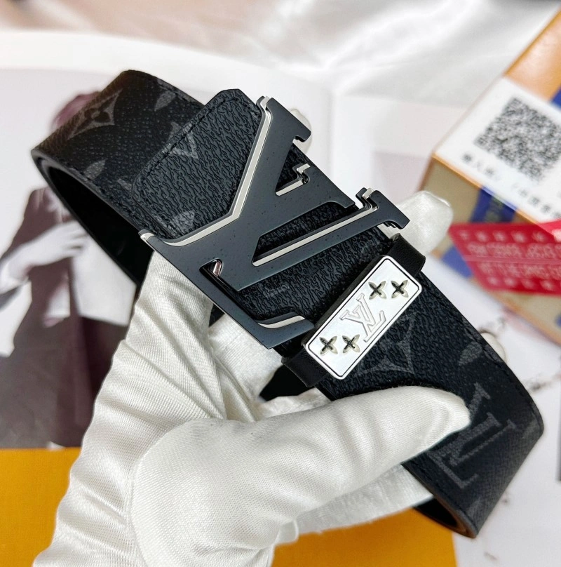 Louis Vuitton Belts Attractive 301447