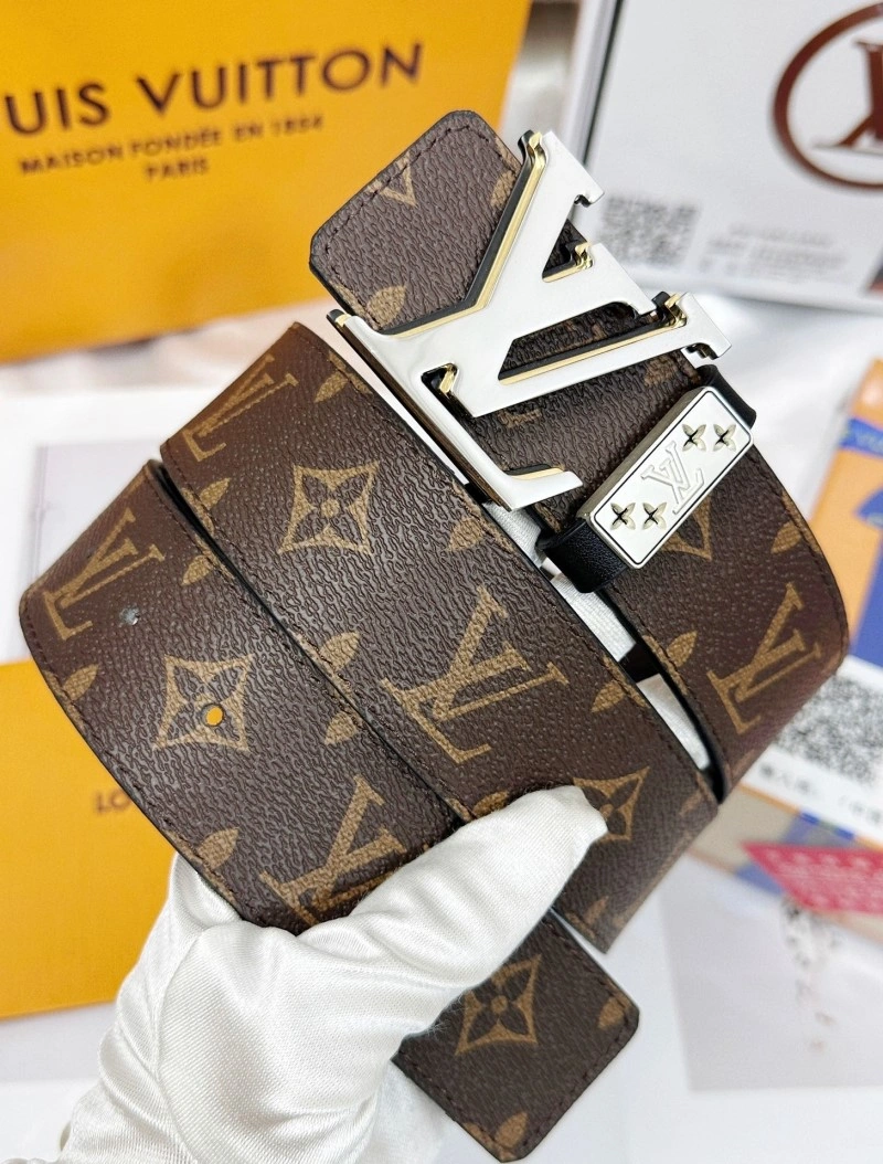 Louis Vuitton Belts Practical 301450