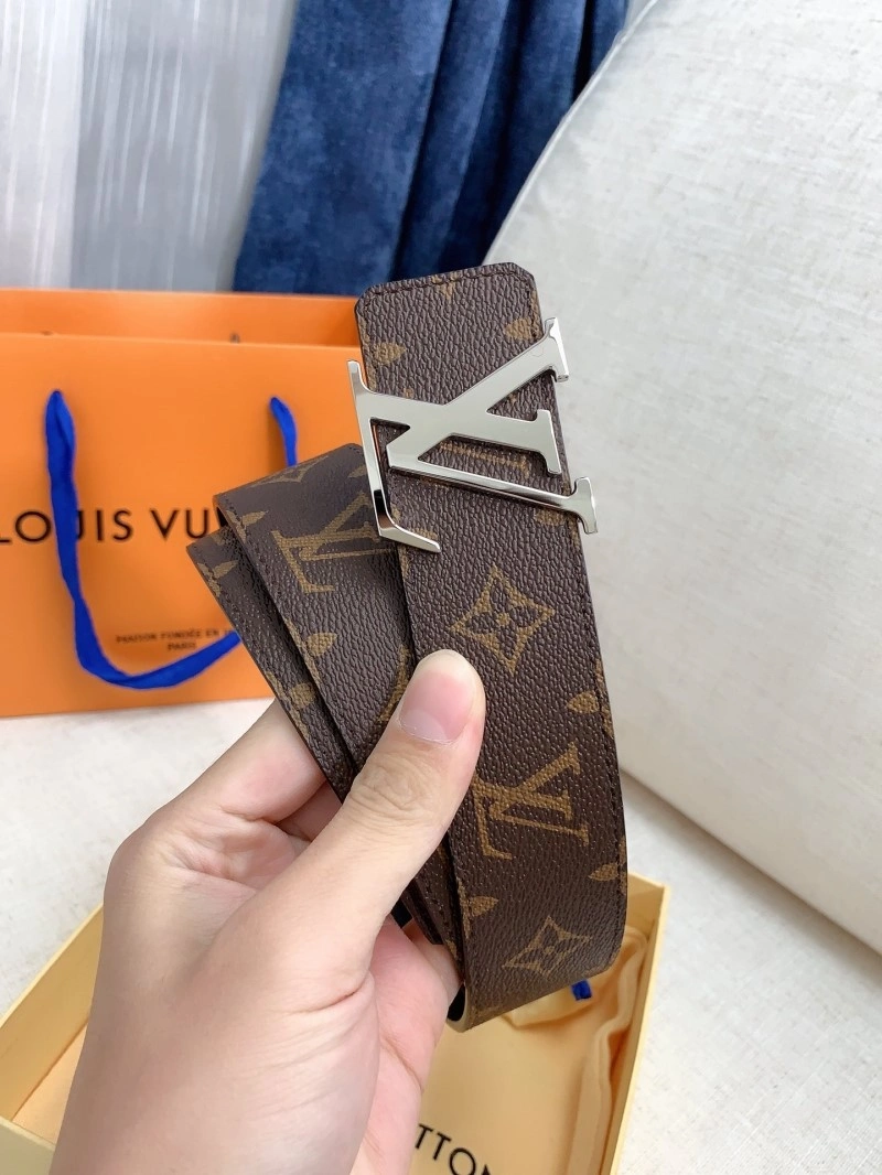 Louis Vuitton Belts Casual 301456