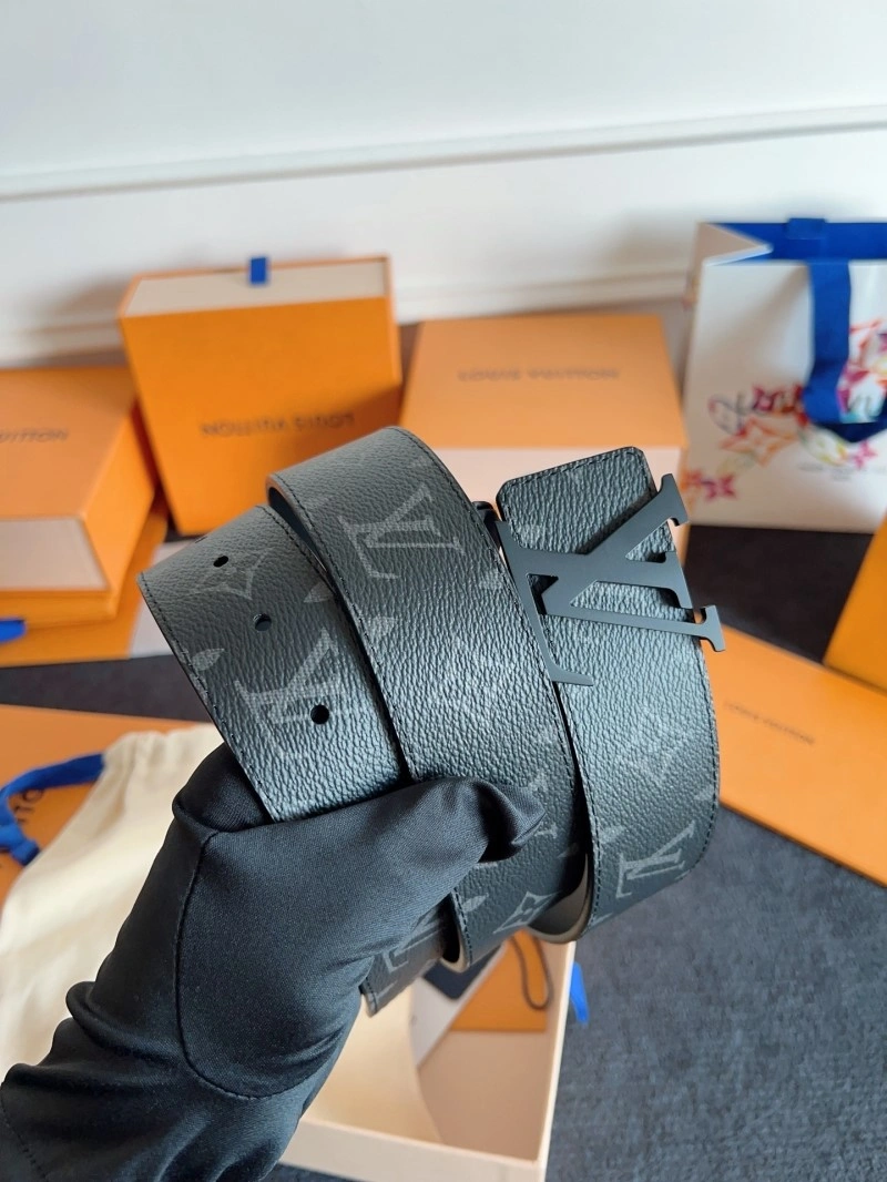 Resilient Louis Vuitton Belts 301430