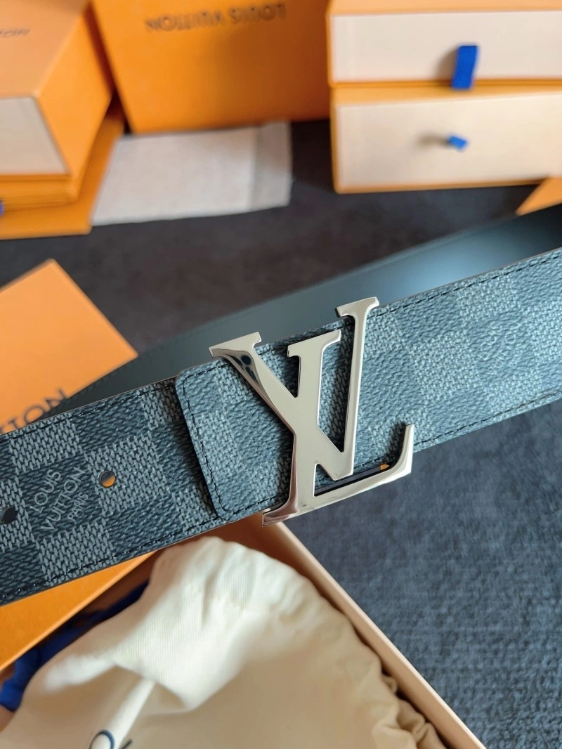 Louis Vuitton Belts Breathable 301439