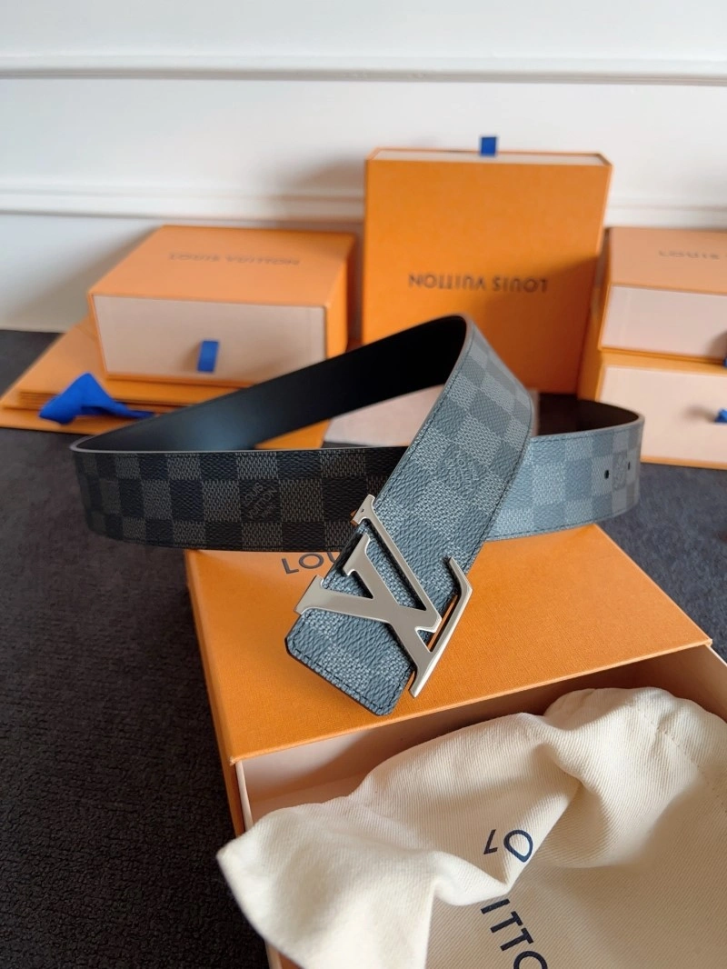 Louis Vuitton Belts Breathable 301439