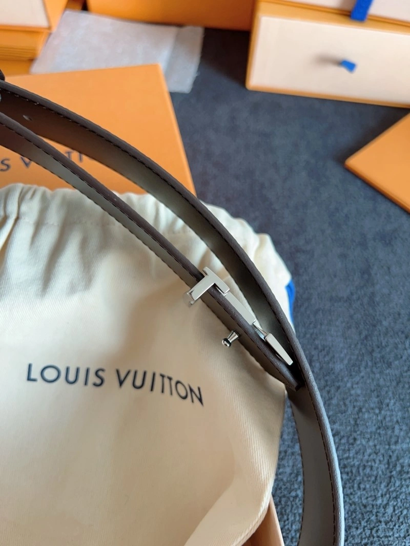 Sophisticated Louis Vuitton Belts 301436