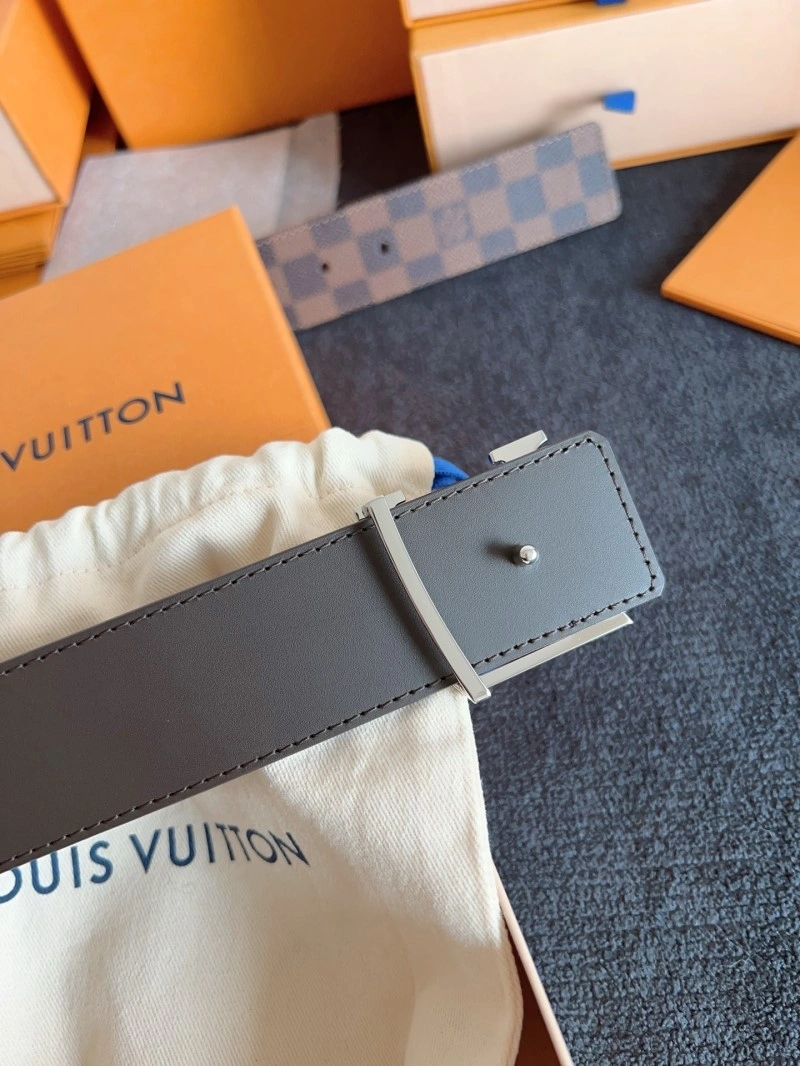 Sophisticated Louis Vuitton Belts 301436