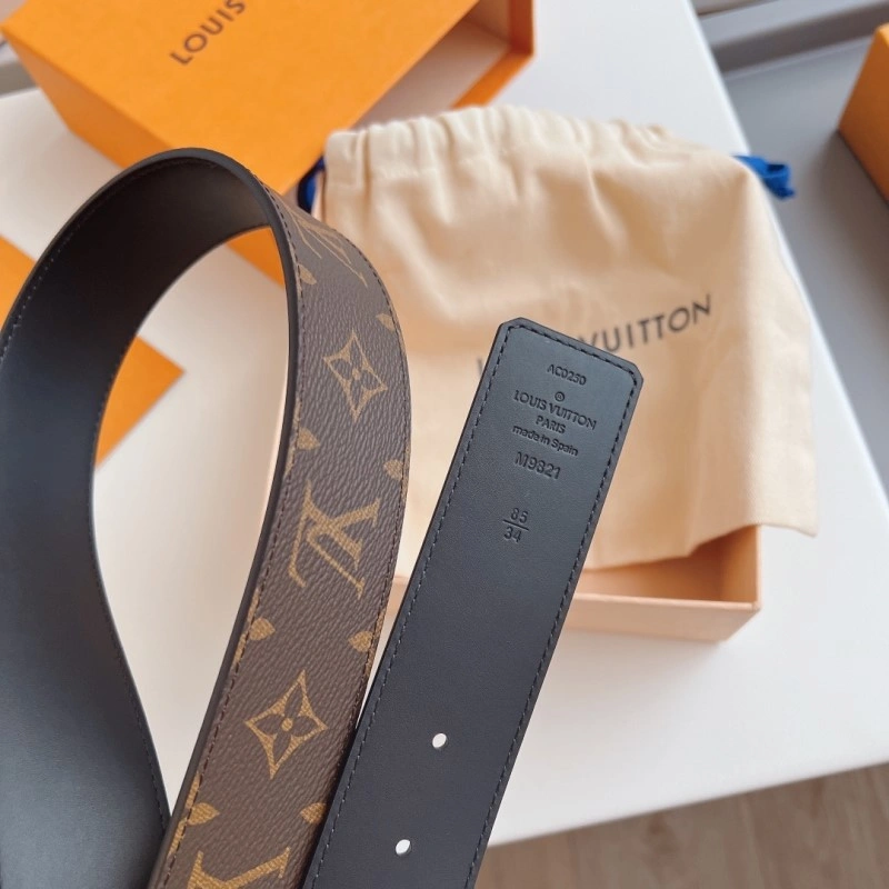 WrinkleFree Louis Vuitton Belts 301414