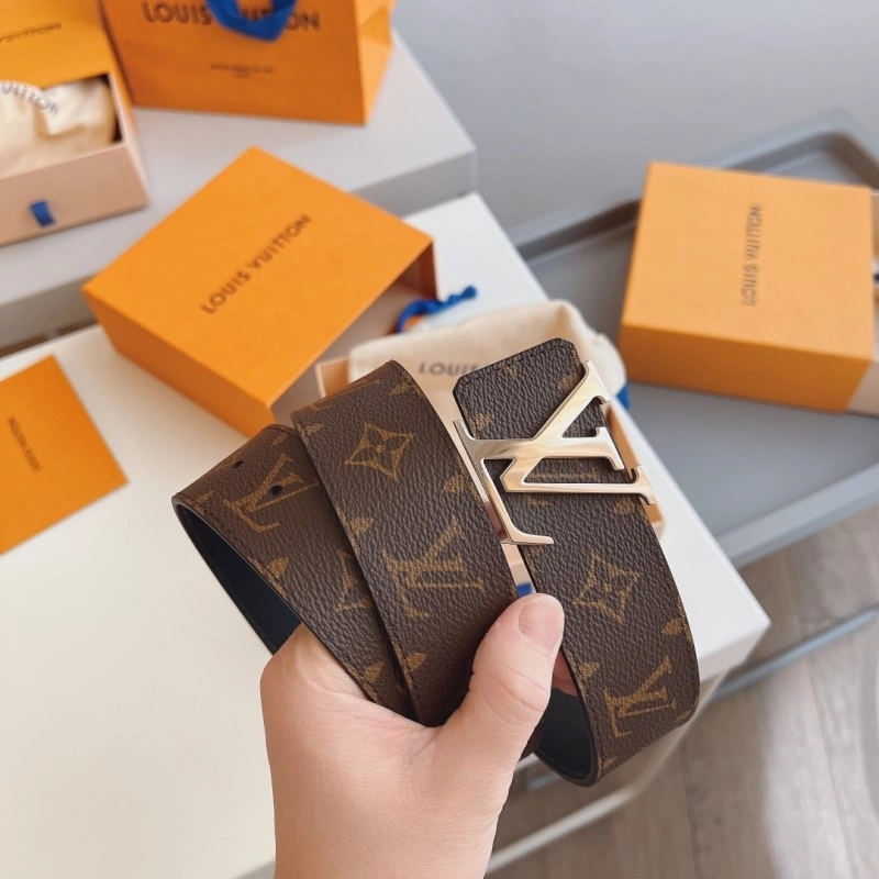 Louis Vuitton Belts Popular 301396