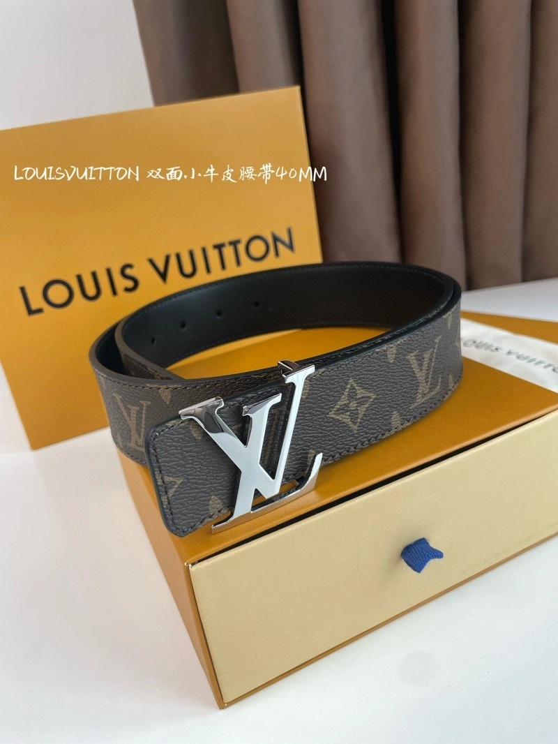 Louis Vuitton Belts Attractive 301394