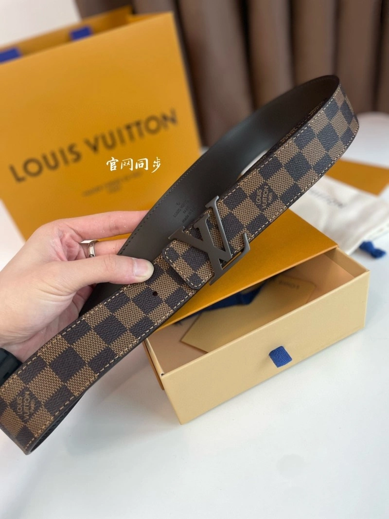 Chic Louis Vuitton Belts 301392