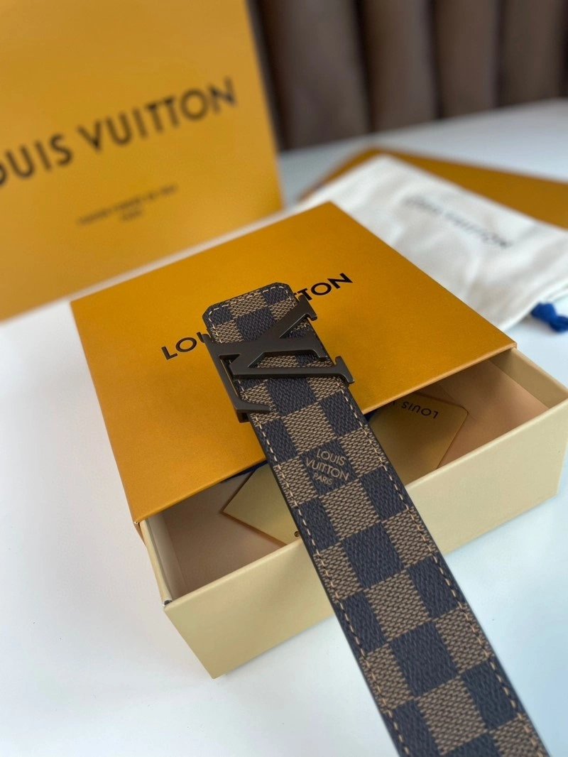 Chic Louis Vuitton Belts 301392