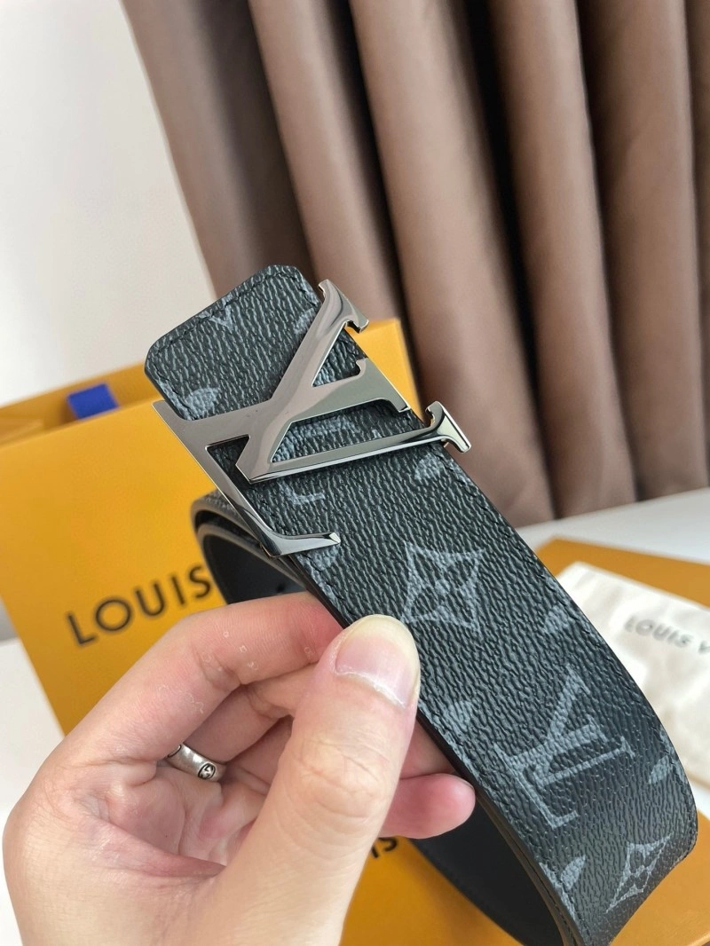 SoftTouch Louis Vuitton Belts 301395