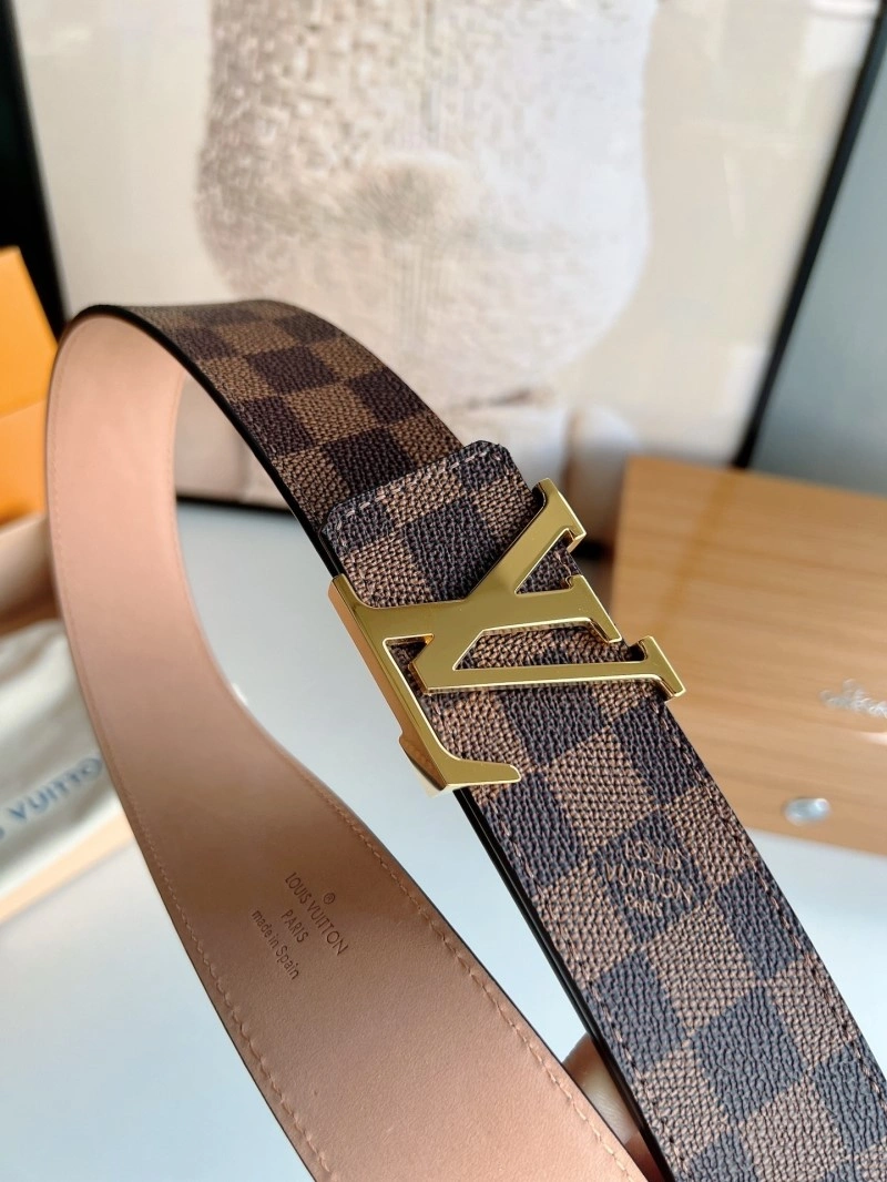 Trendsetting Louis Vuitton Belts 301406