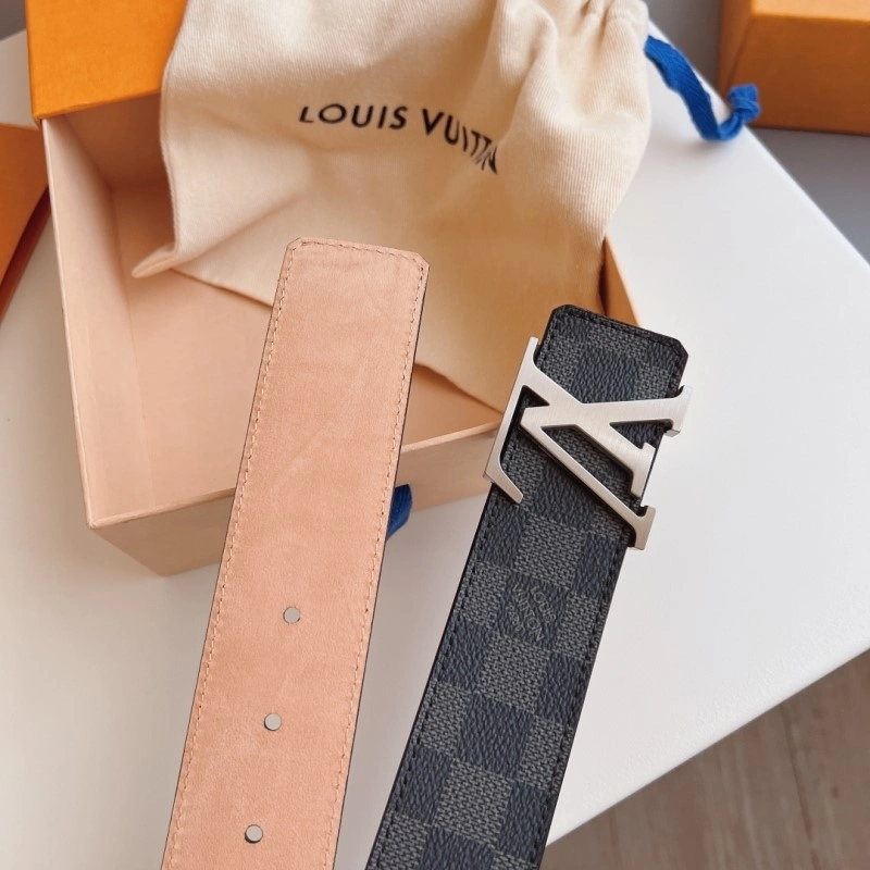 Casual Louis Vuitton Belts 301409