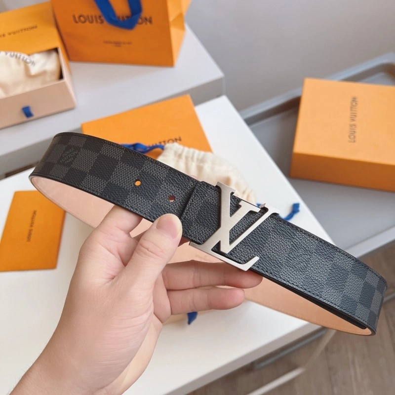 Casual Louis Vuitton Belts 301409