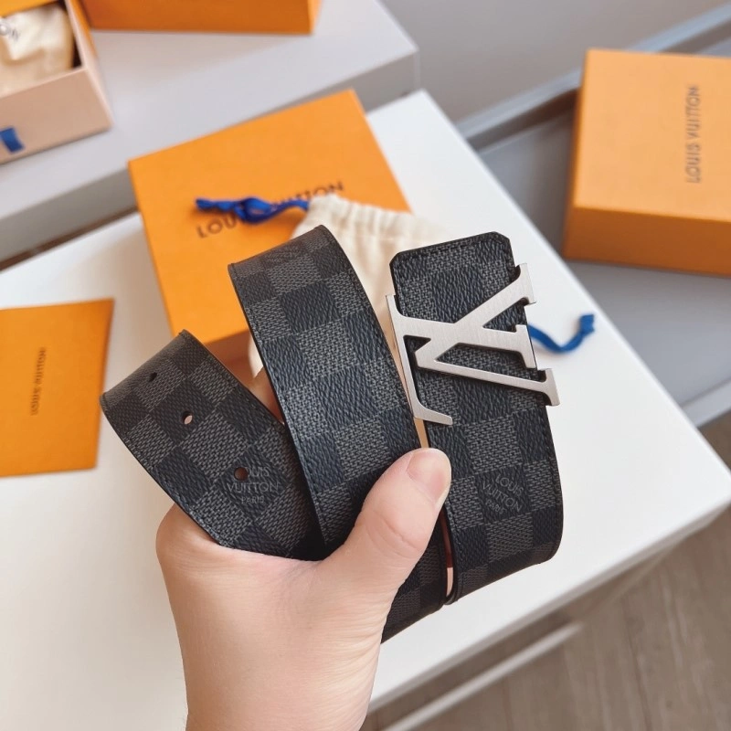 Casual Louis Vuitton Belts 301409