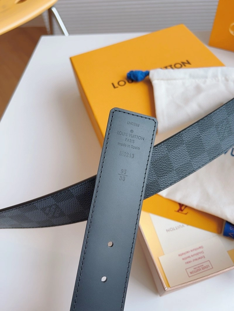 Louis Vuitton Belts Packable 301401