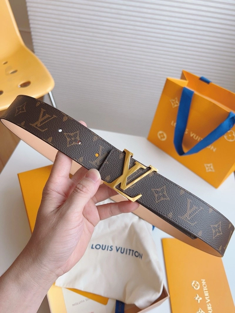 Louis Vuitton Belts Popular 301408