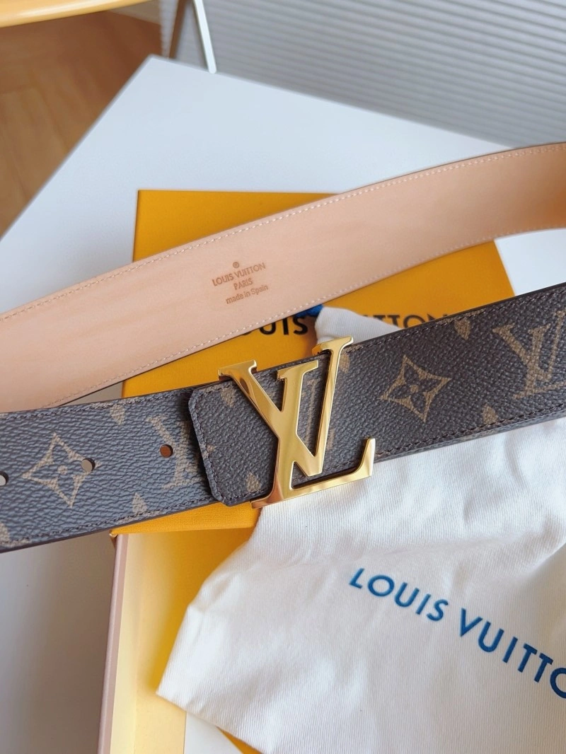 Louis Vuitton Belts Popular 301408