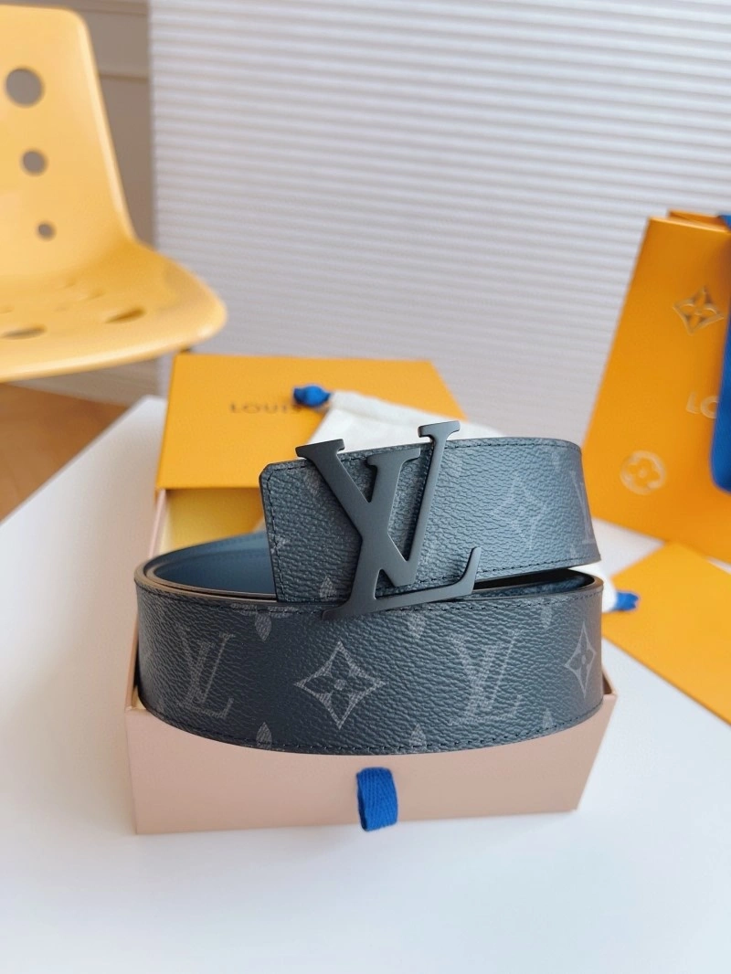 Louis Vuitton Belts UrbanChic 301385