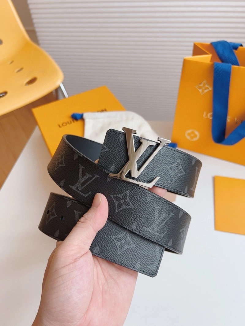 Stylish Louis Vuitton Belts 301384
