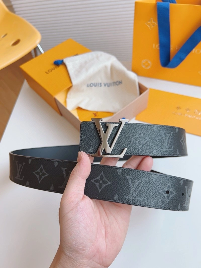 Stylish Louis Vuitton Belts 301384
