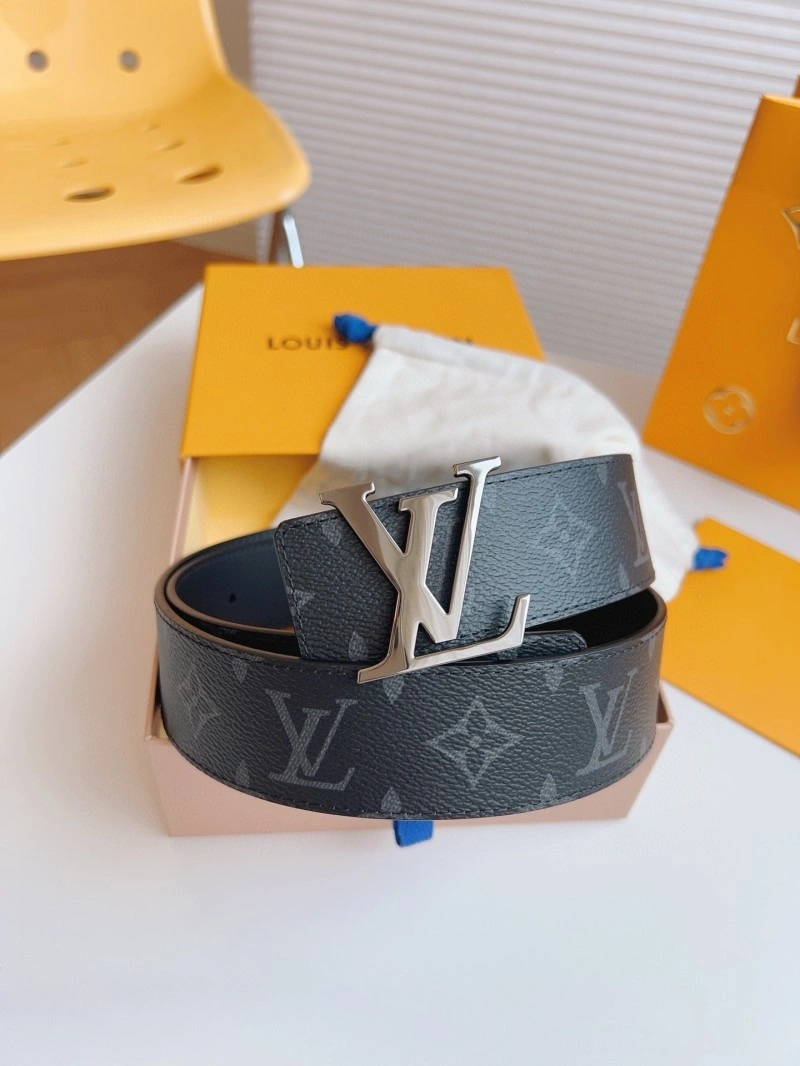 Stylish Louis Vuitton Belts 301384