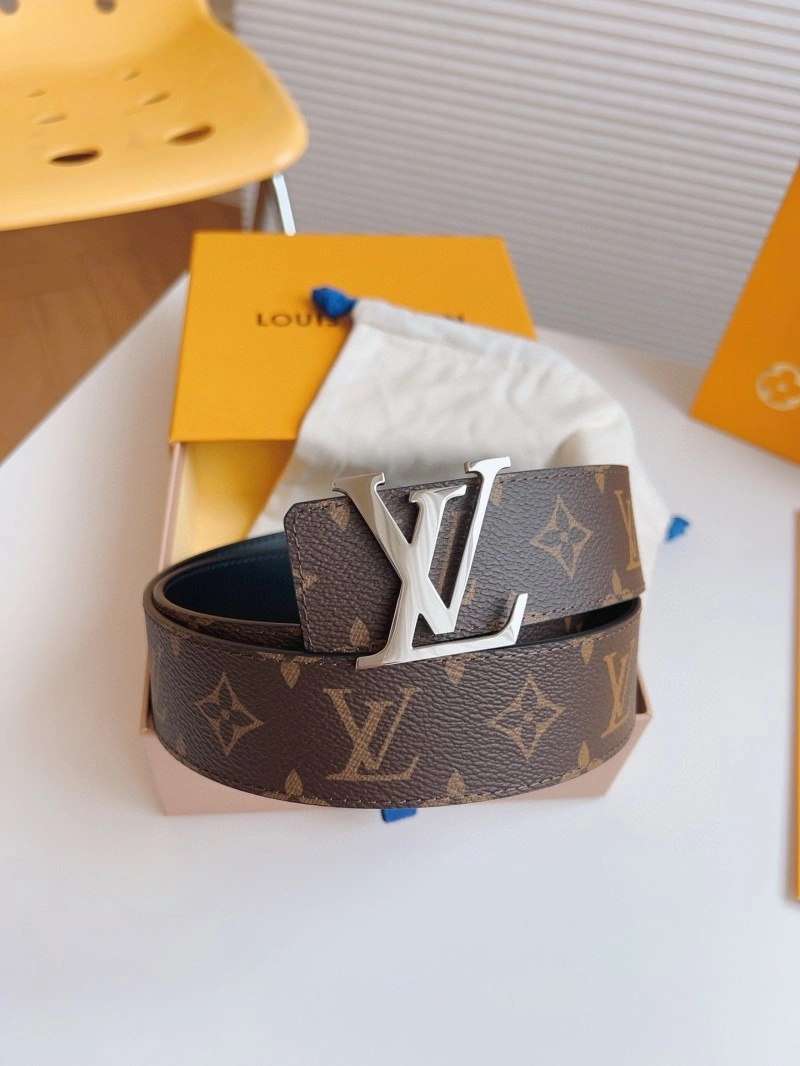 Vibrant Louis Vuitton Belts 301350