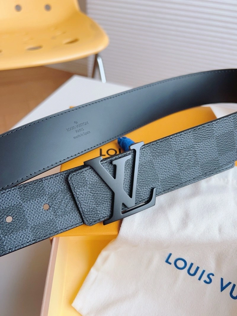 Colorful Louis Vuitton Belts 301368