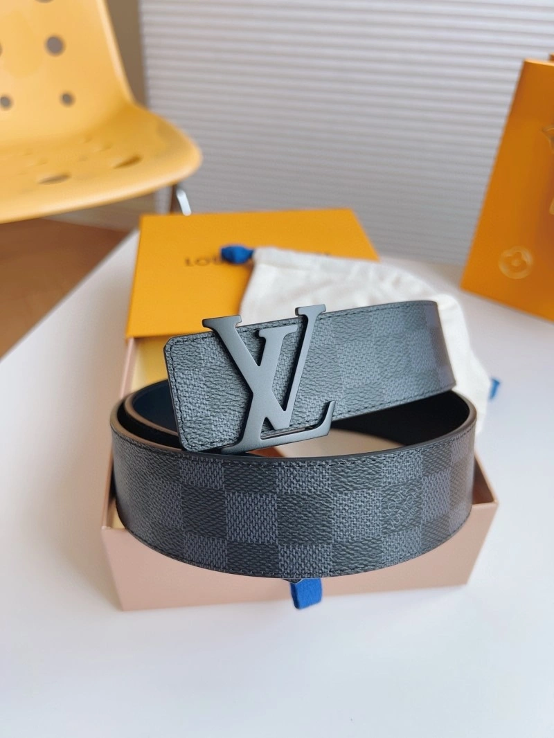 Colorful Louis Vuitton Belts 301368