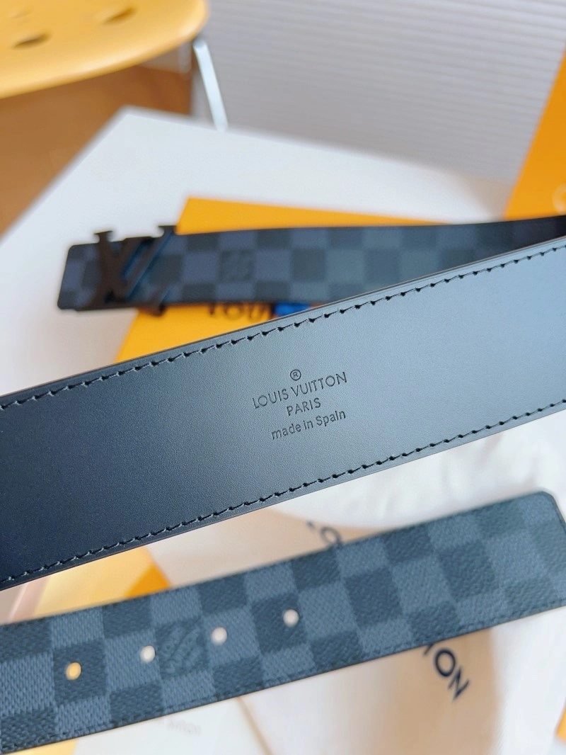 Colorful Louis Vuitton Belts 301368