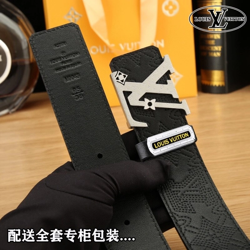 Sophisticated Louis Vuitton Belts 301348