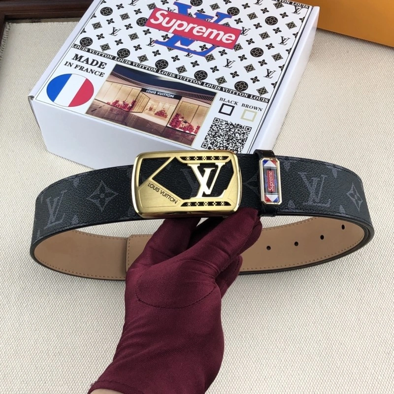 EyeCatching Louis Vuitton Belts 301370