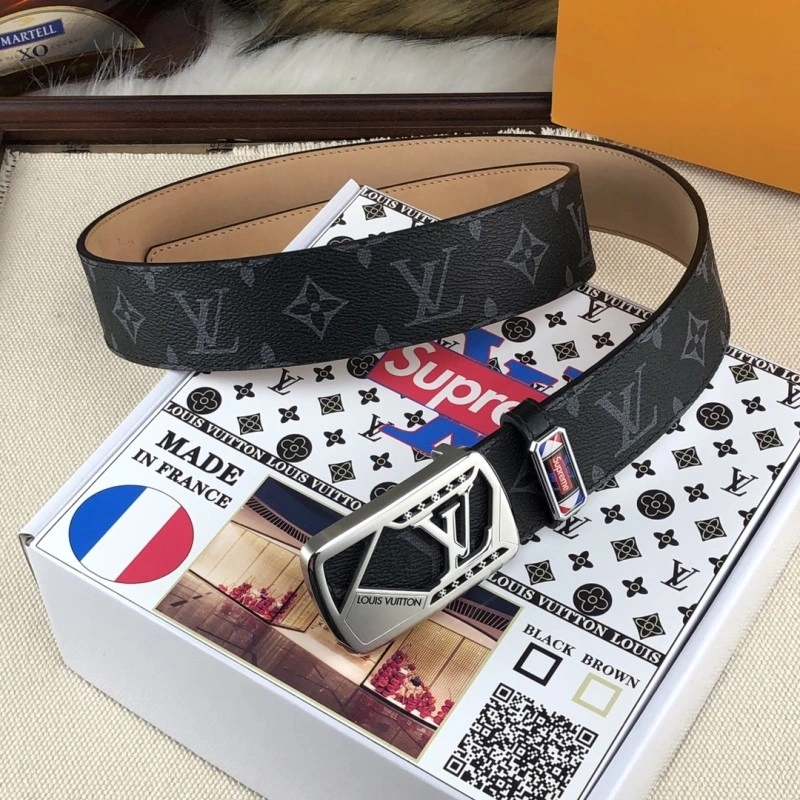 EyeCatching Louis Vuitton Belts 301370