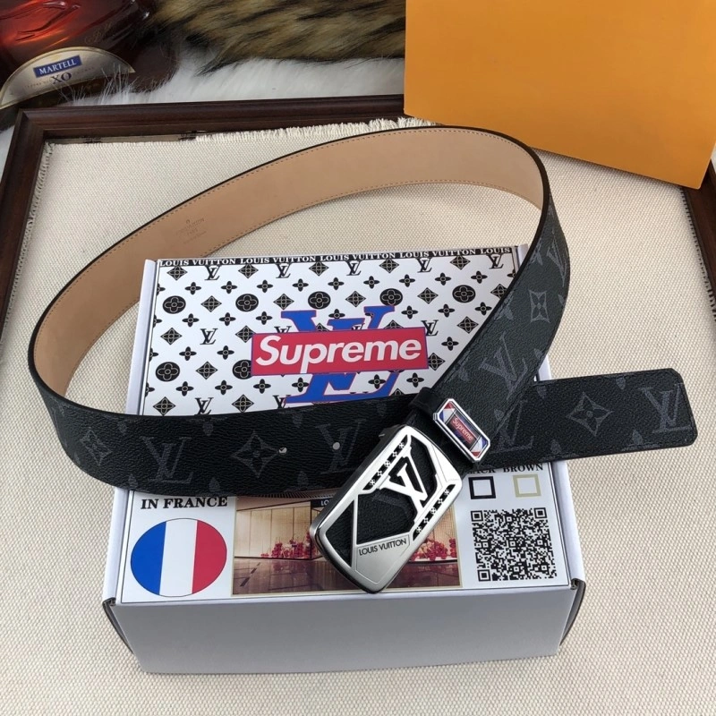 EyeCatching Louis Vuitton Belts 301370