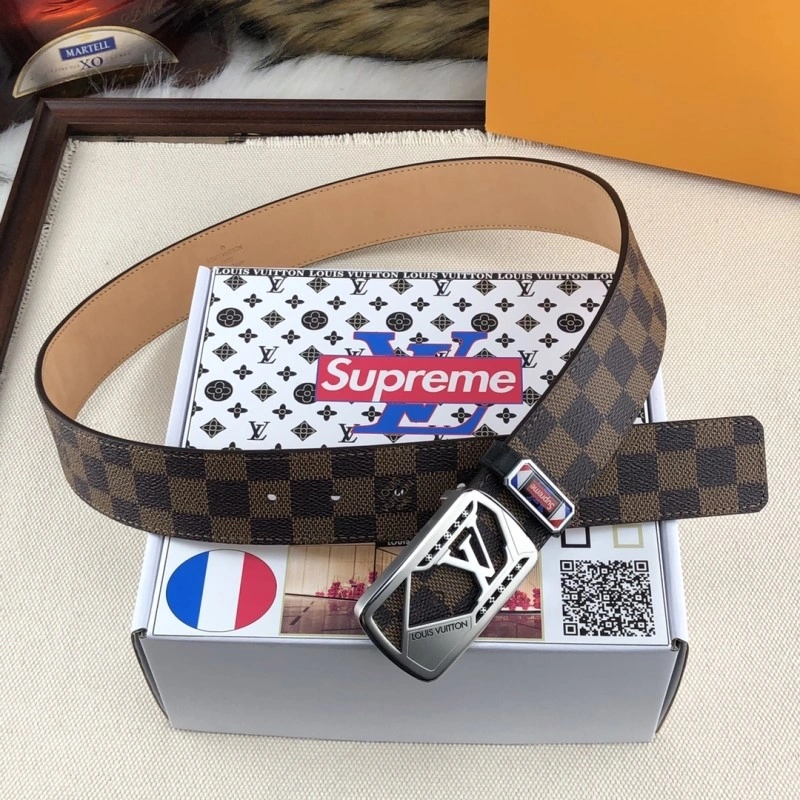 WellDesigned Louis Vuitton Belts 301365