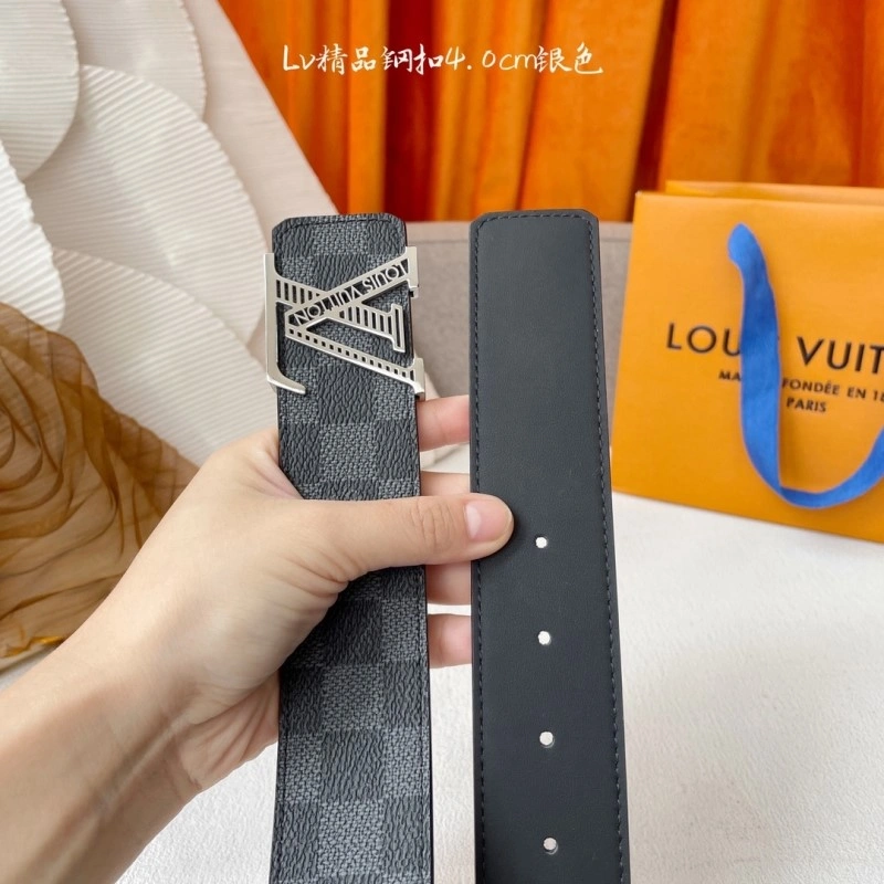 Snug Louis Vuitton Belts 301312