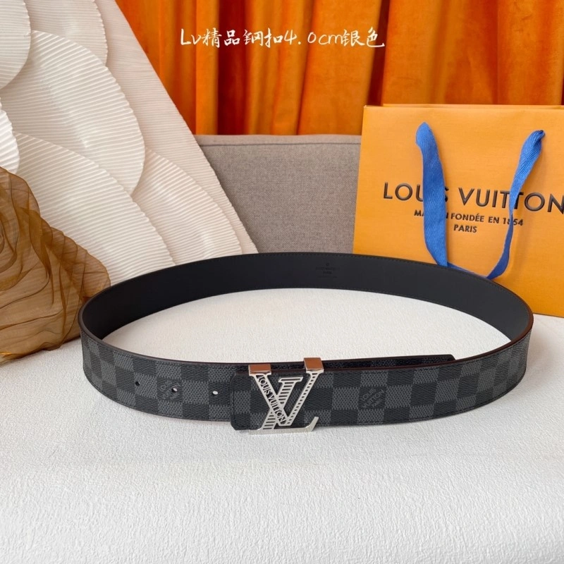 Snug Louis Vuitton Belts 301312