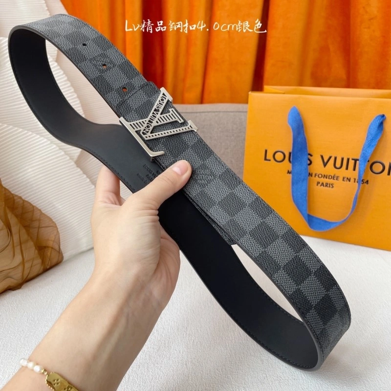 Snug Louis Vuitton Belts 301312