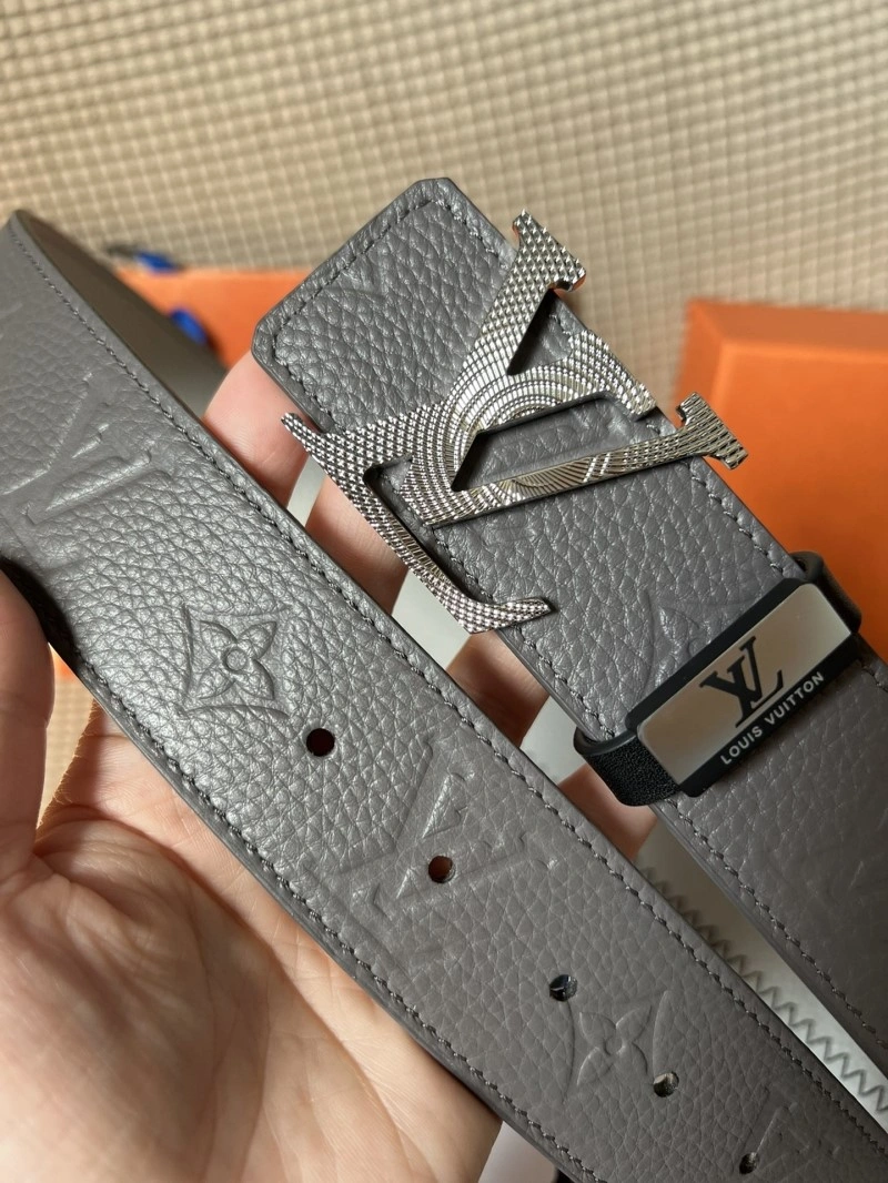 Stretchable Louis Vuitton Belts 301292