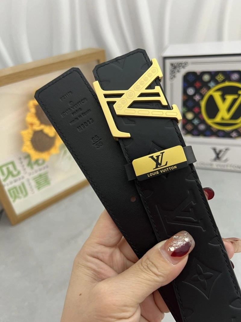 Louis Vuitton Belts Practical 301297