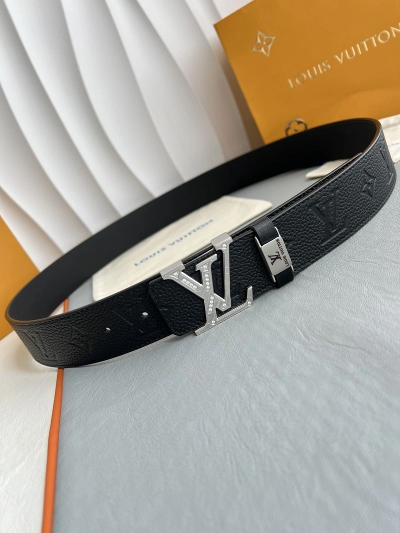 Cozy Louis Vuitton Belts 301286