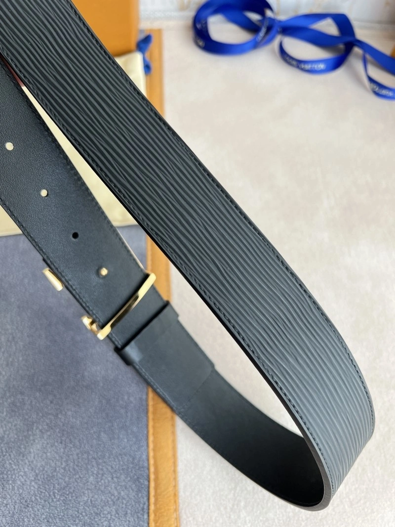 Louis Vuitton Belts Durable 301299