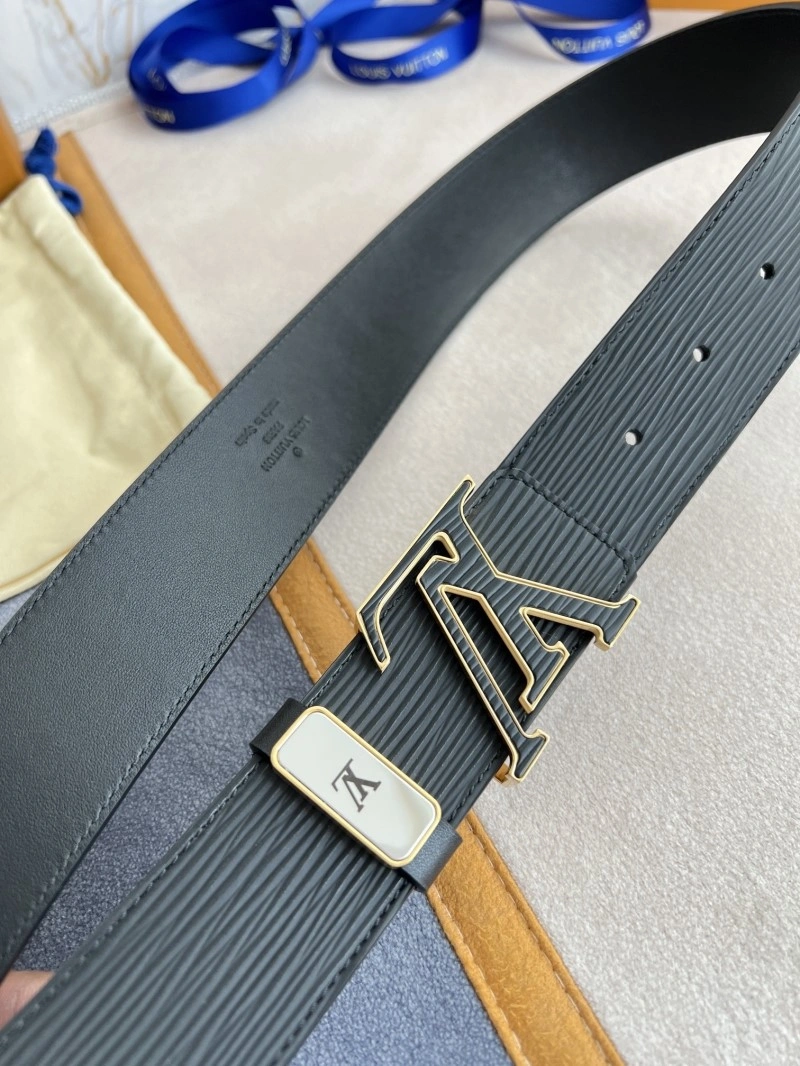 Louis Vuitton Belts Durable 301299