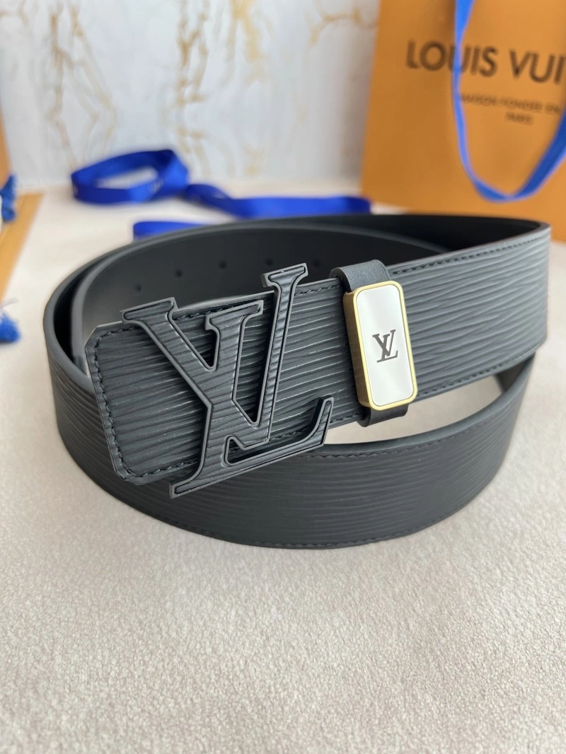 Chic Louis Vuitton Belts 301290