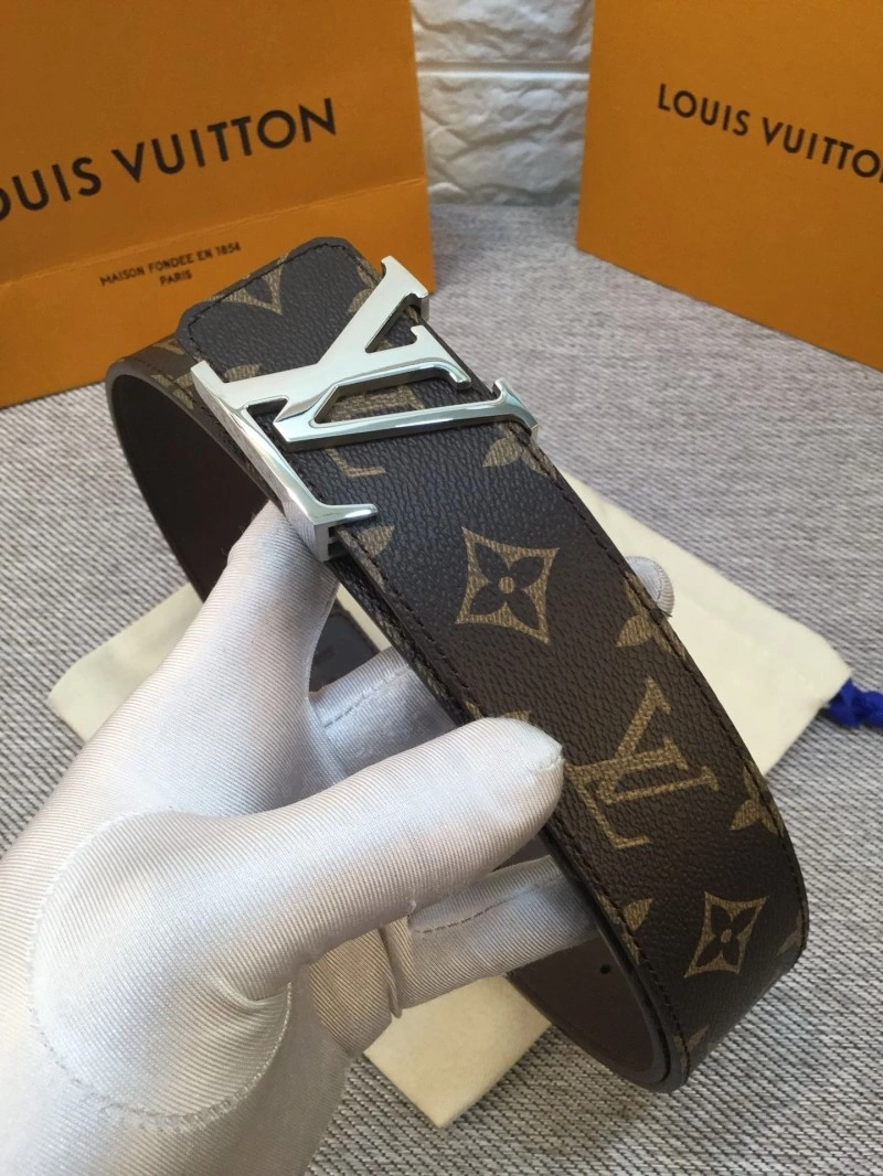 Soft Louis Vuitton Belts 301265