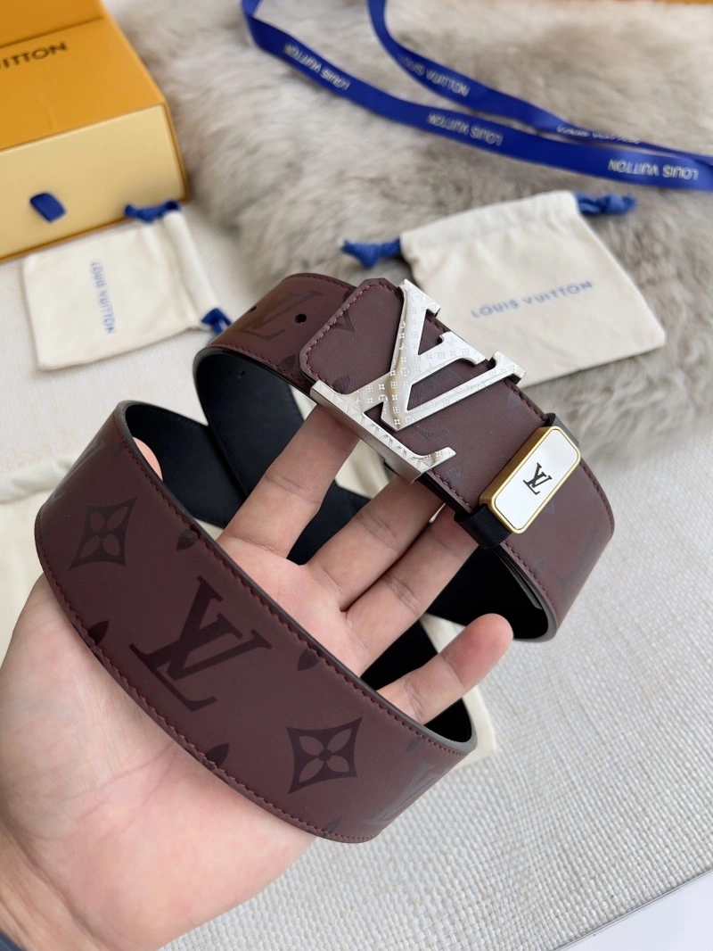 Louis Vuitton Belts Bright 301259