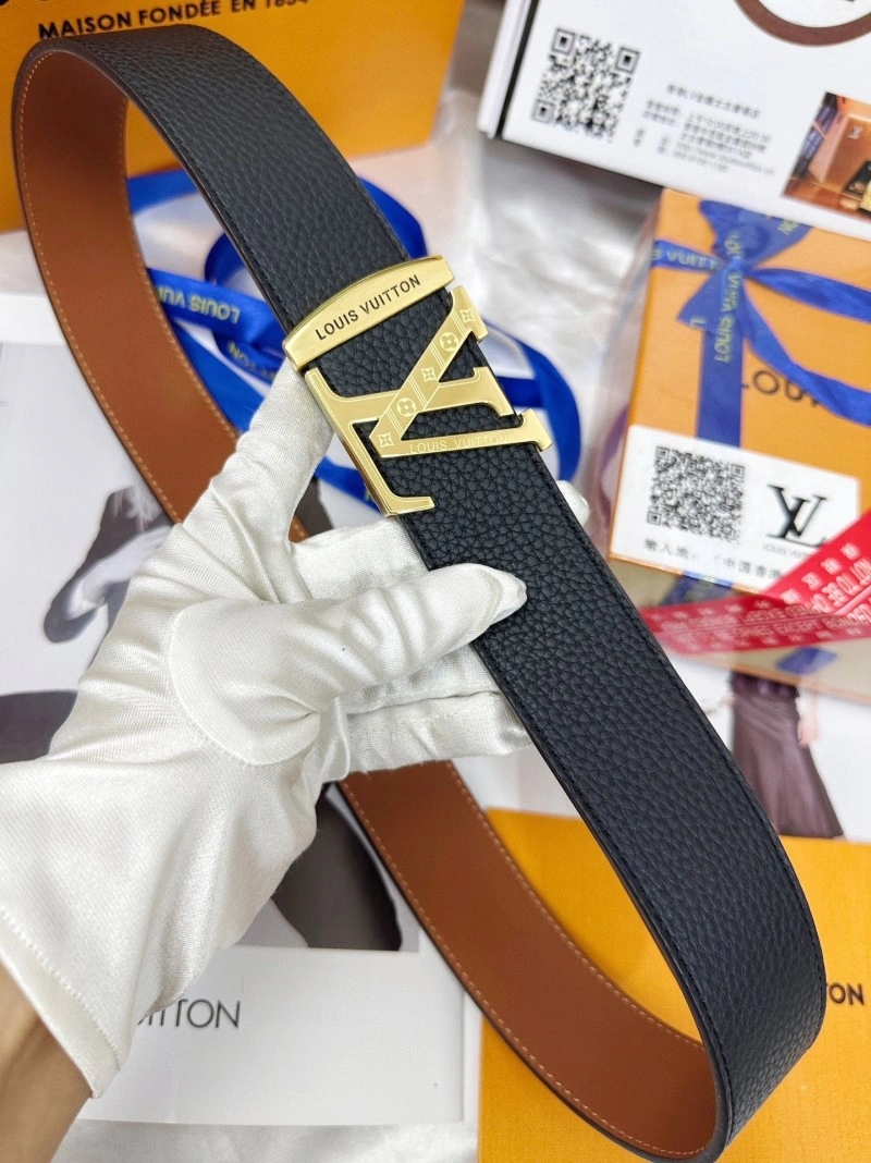 Louis Vuitton Belts ZipUp 301229