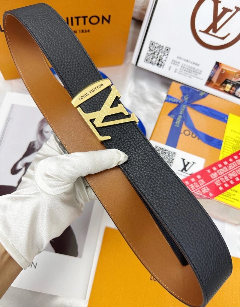 Louis Vuitton Belts ZipUp 301229