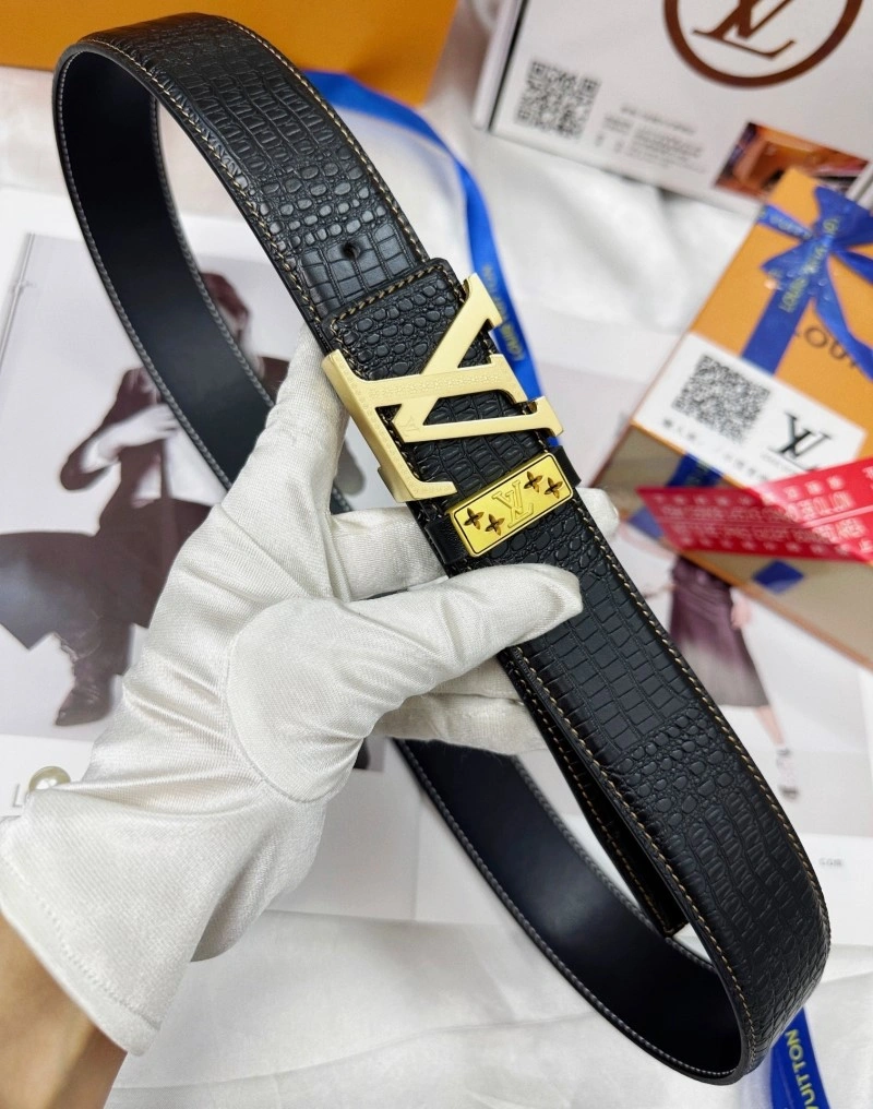 Louis Vuitton Belts UrbanChic 301236