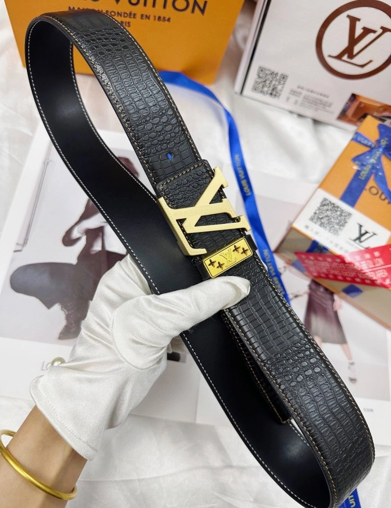 Louis Vuitton Belts UrbanChic 301236