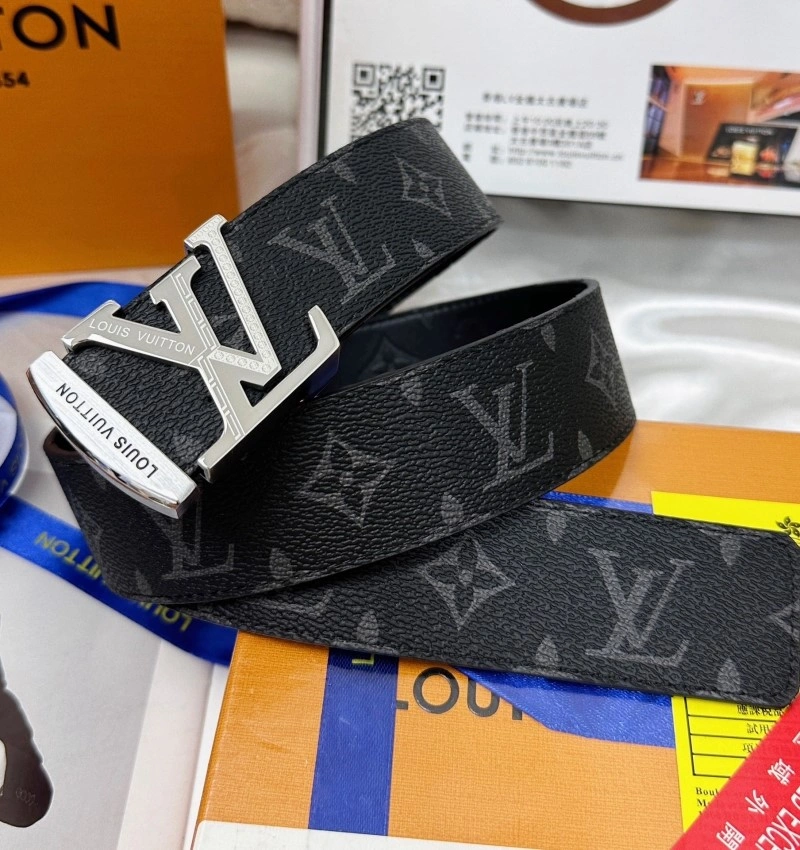 Stylish Louis Vuitton Belts 301256